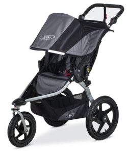 difference between 3 wheel and 4 wheel stroller